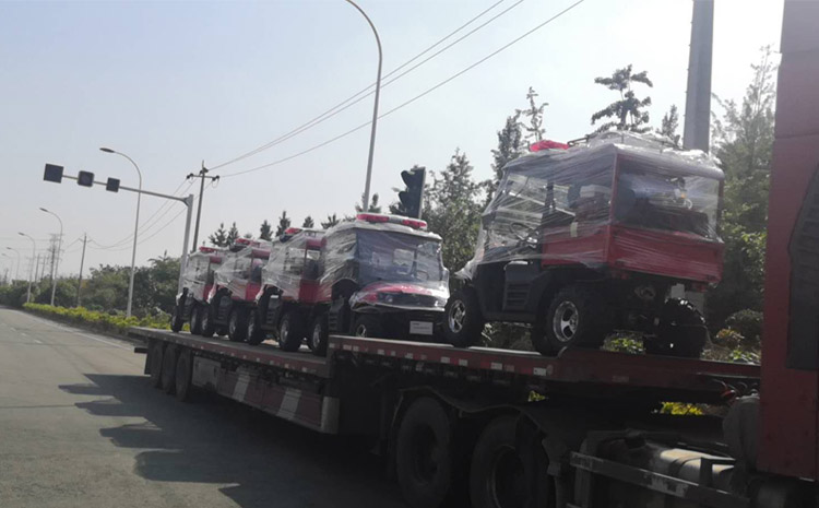 斯庫(kù)爾四輪消防摩托車.jpg
